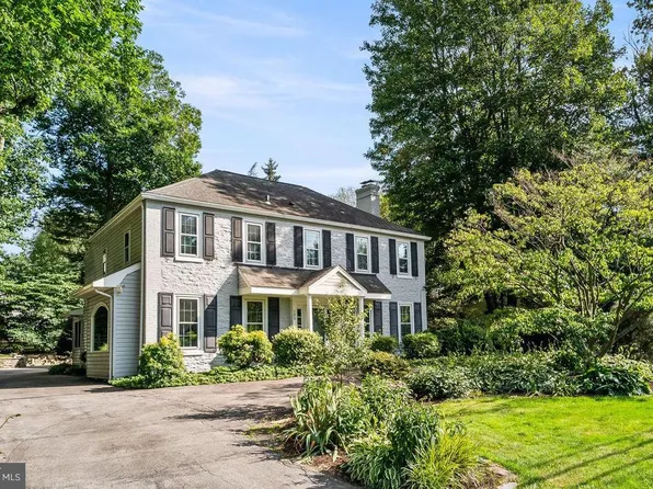 105 Landover Rd, Bryn Mawr, PA 19010