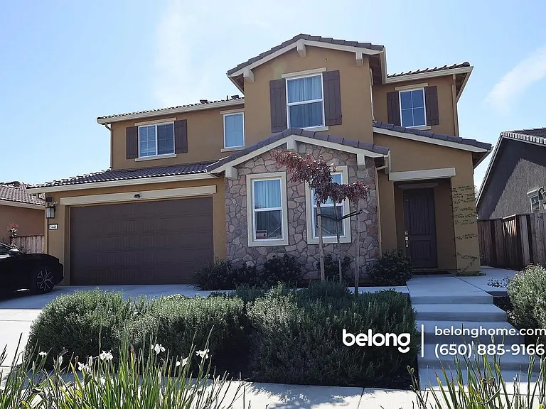 5446 Trimonti Cir — Photo 1