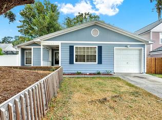 7502 Gadsden Dr, Temple Terrace, FL 33637