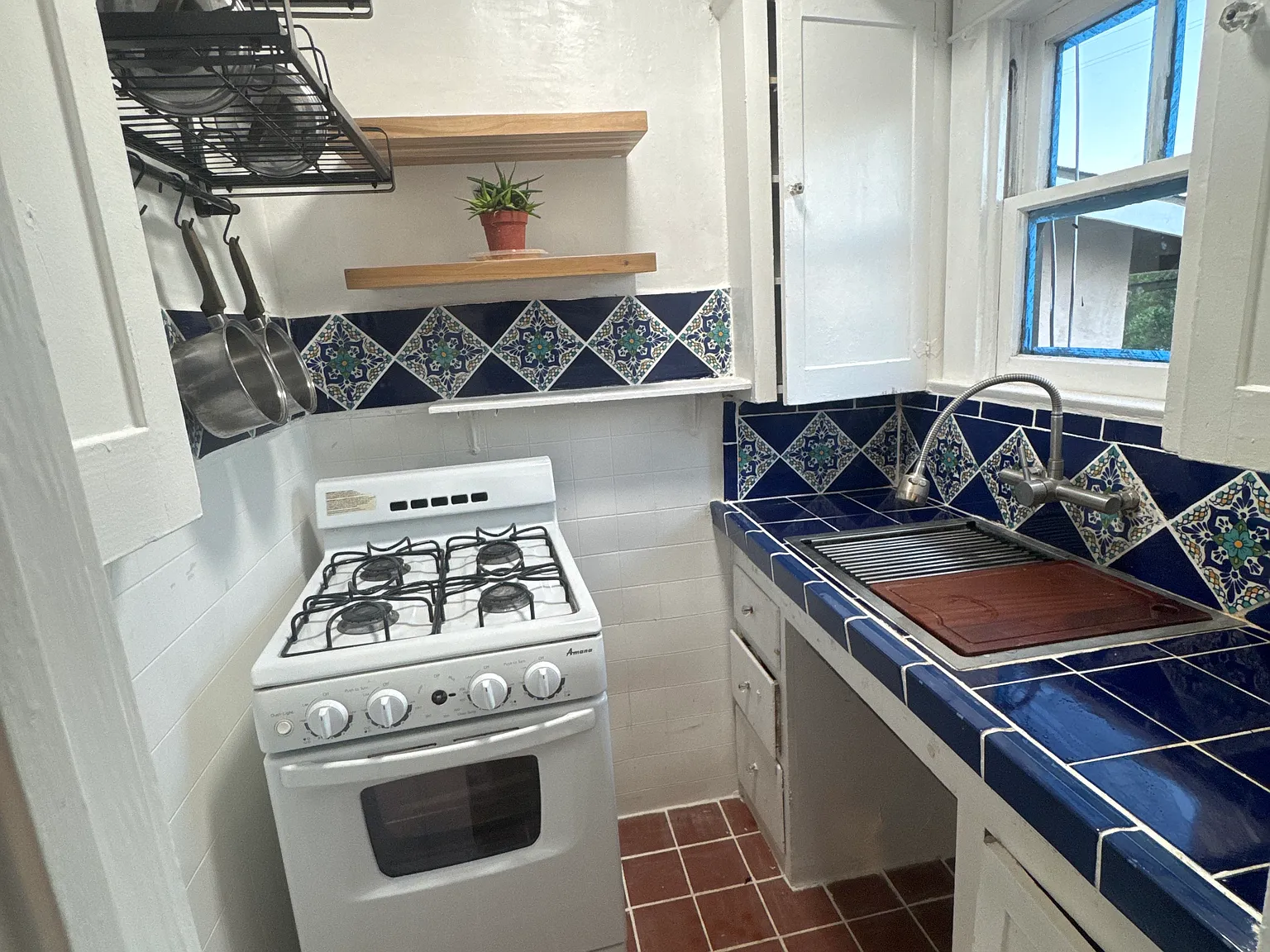 1 bed, $1,900 — Photo 2