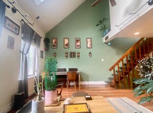 809 Addison St #B, Philadelphia, PA 19147