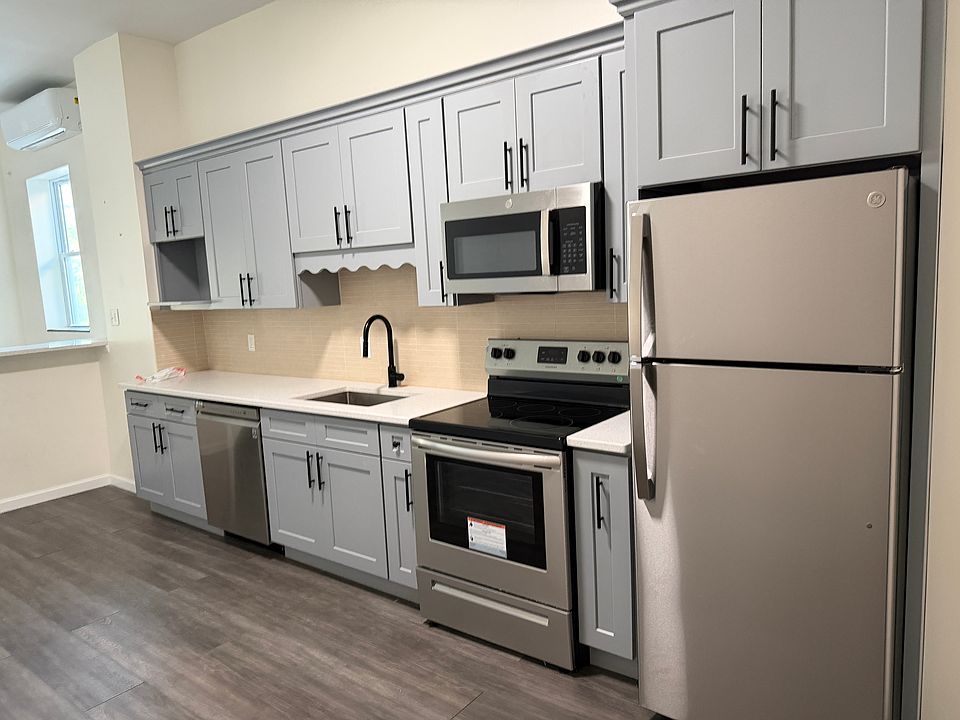1st image of 611 Union St #5