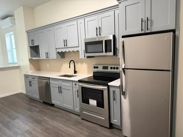 611 Union St #5, Schenectady, NY 12305