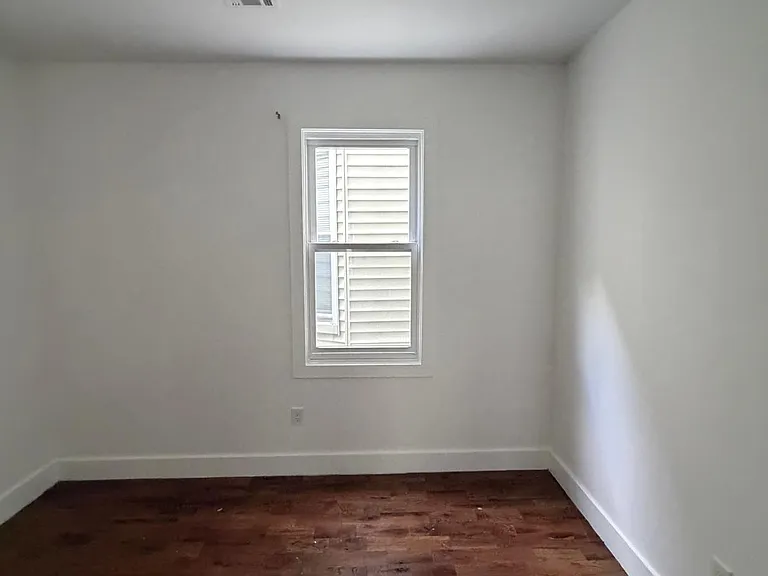 239 12th Ave #2 — Photo 6