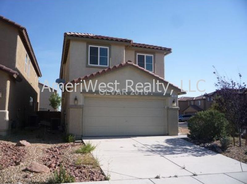 1st image of 66 Desert Palm Dr
