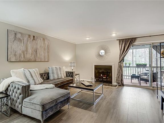 2nd image of 28 Fair Haven Way SE
