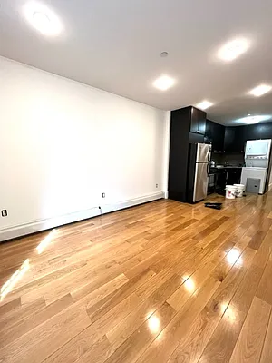 Rented by Nest Seekers International | media 10