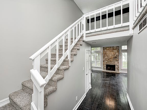 2nd image of 7507 Choate Ct