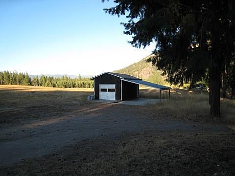 1 Car Garage   Carport
