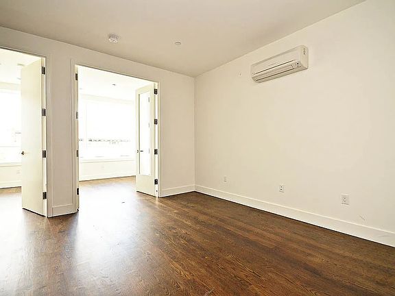 5th image of 1234 Bedford Ave #1G