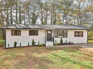 31 Cherokee St, Newnan, GA 30263