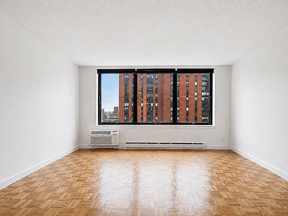 3rd image of 1601 3rd Ave APT 28J