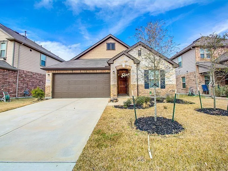 22618 Auburn Valley Ln — Photo 1