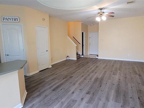 5th image of 13118 Lawsons Creek Ln