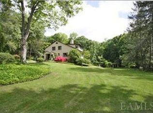 39 Grandview Ave, Pleasantville, NY 10570