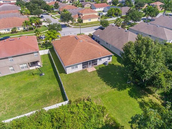 4th image of 2321 Deer Creek Blvd