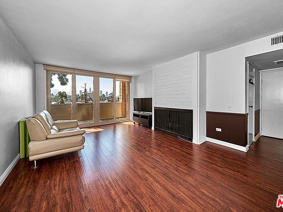 2nd image of 421 S La Fayette Park Pl APT 530