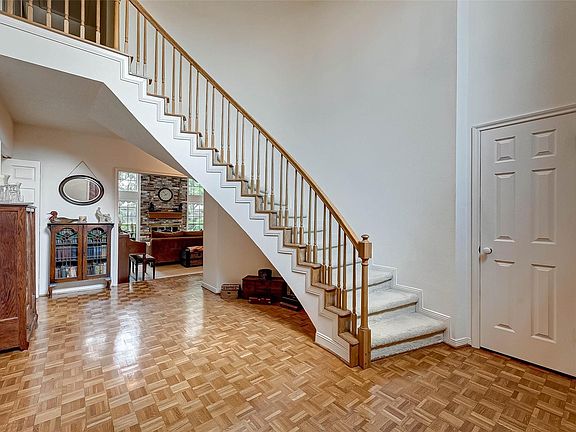 3rd image of 12150 Ella Lee Ln