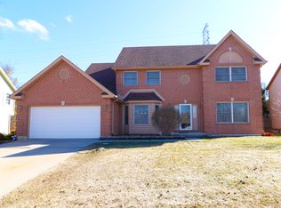 4973 Boulders Dr, Gurnee, IL 60031