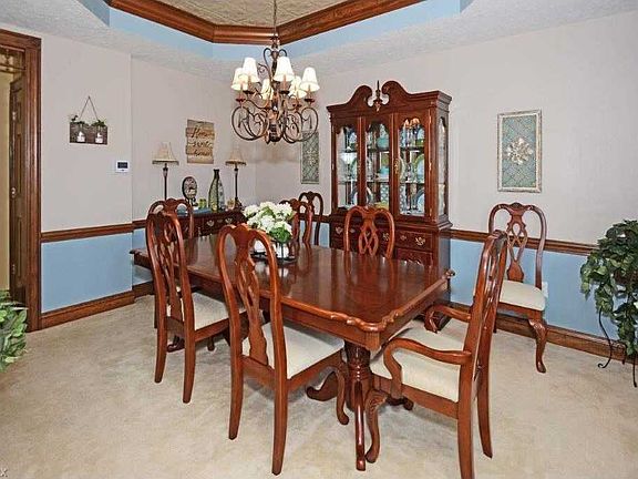 3rd image of 14084 Crystal Creek Dr