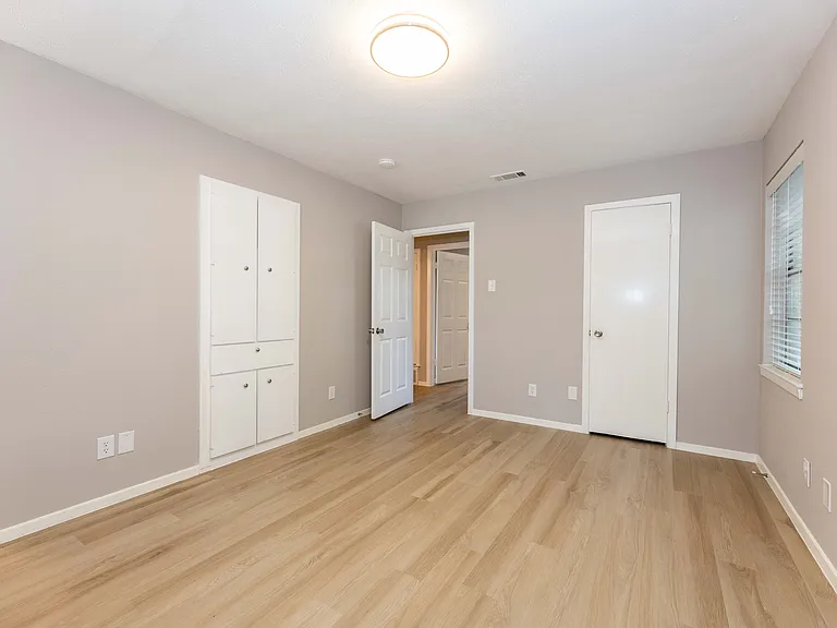 1505 McDonald Dr — Photo 17