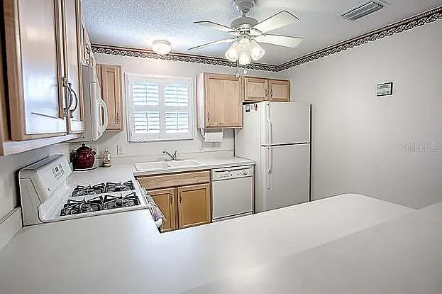 2461 Due West Dr — Photo 41