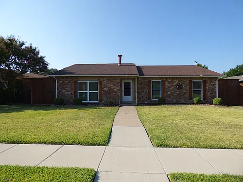 5016 Roberts Dr Photo 1 5016 Roberts Dr Photo 1