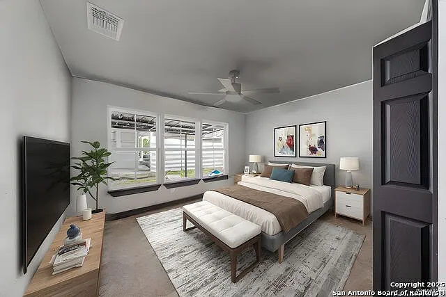 2643 W Gramercy Pl — Photo 22