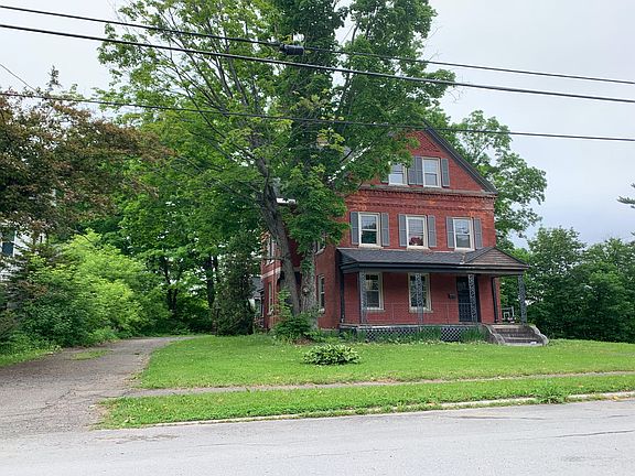 3rd image of 12 Charles St