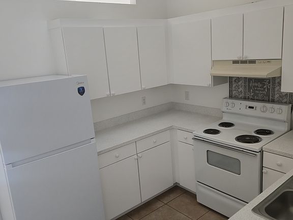 2nd image of 1649 SE Lennard Rd #1649