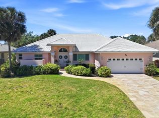 10 Arlington Dr, Placida, FL 33946