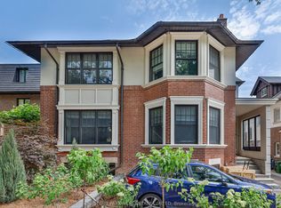 515 Spadina Rd, Toronto, ON M5P2W6