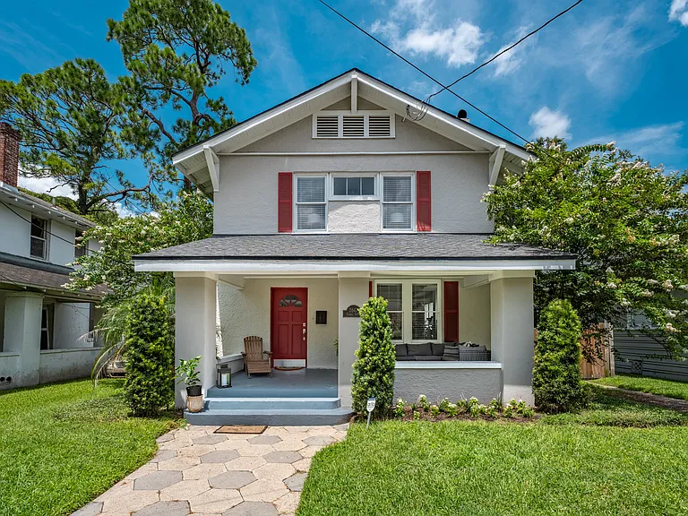 2647 Forbes St — Photo 1