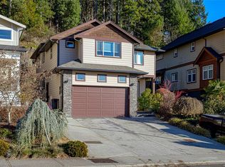 648 Granrose Ter, Colwood, BC V9C 4M3