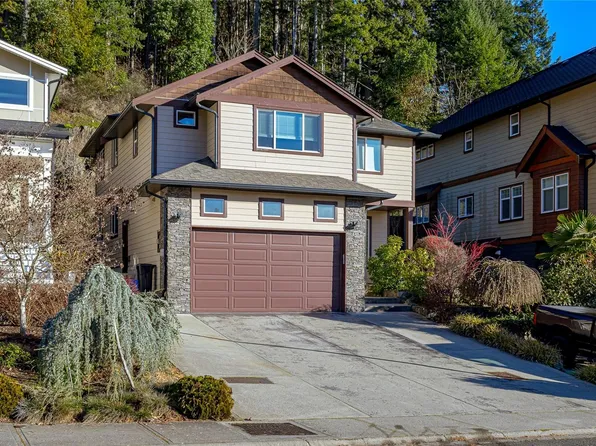 648 Granrose Ter, Colwood, BC V9C 4M3