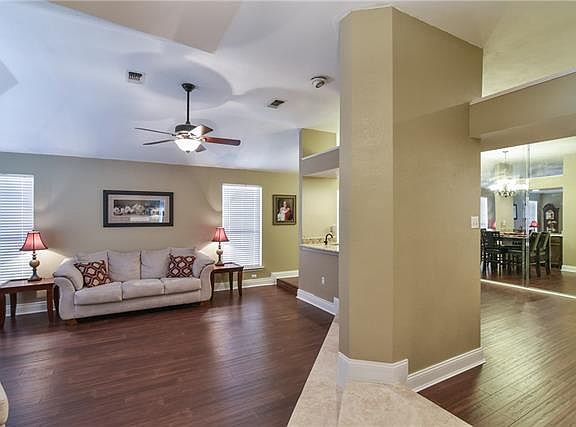 3rd image of 3411 Indian Wells Dr