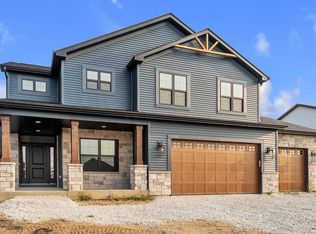 25828 77th Pl, Salem, WI 53168