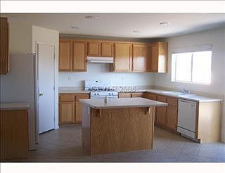 4th image of 3409 Conterra Park Ave