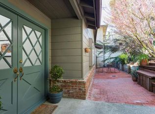 6047 Snake Rd, Oakland, CA 94611