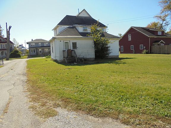 4th image of 514 W Main St