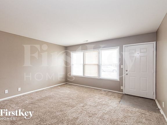 2nd image of 3107 N Fuller Dr