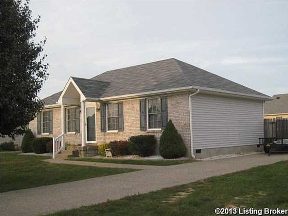 2nd image of 176 Lake Park Ct
