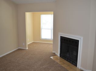 1927 Club Pkwy, Nashville, TN 37221