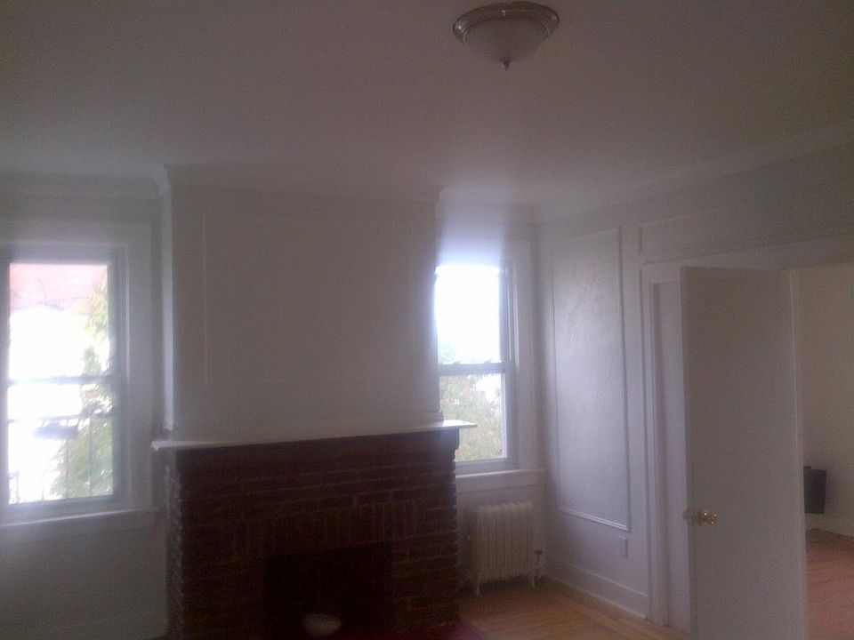 2nd image of 41 Myrtle Ave #2
