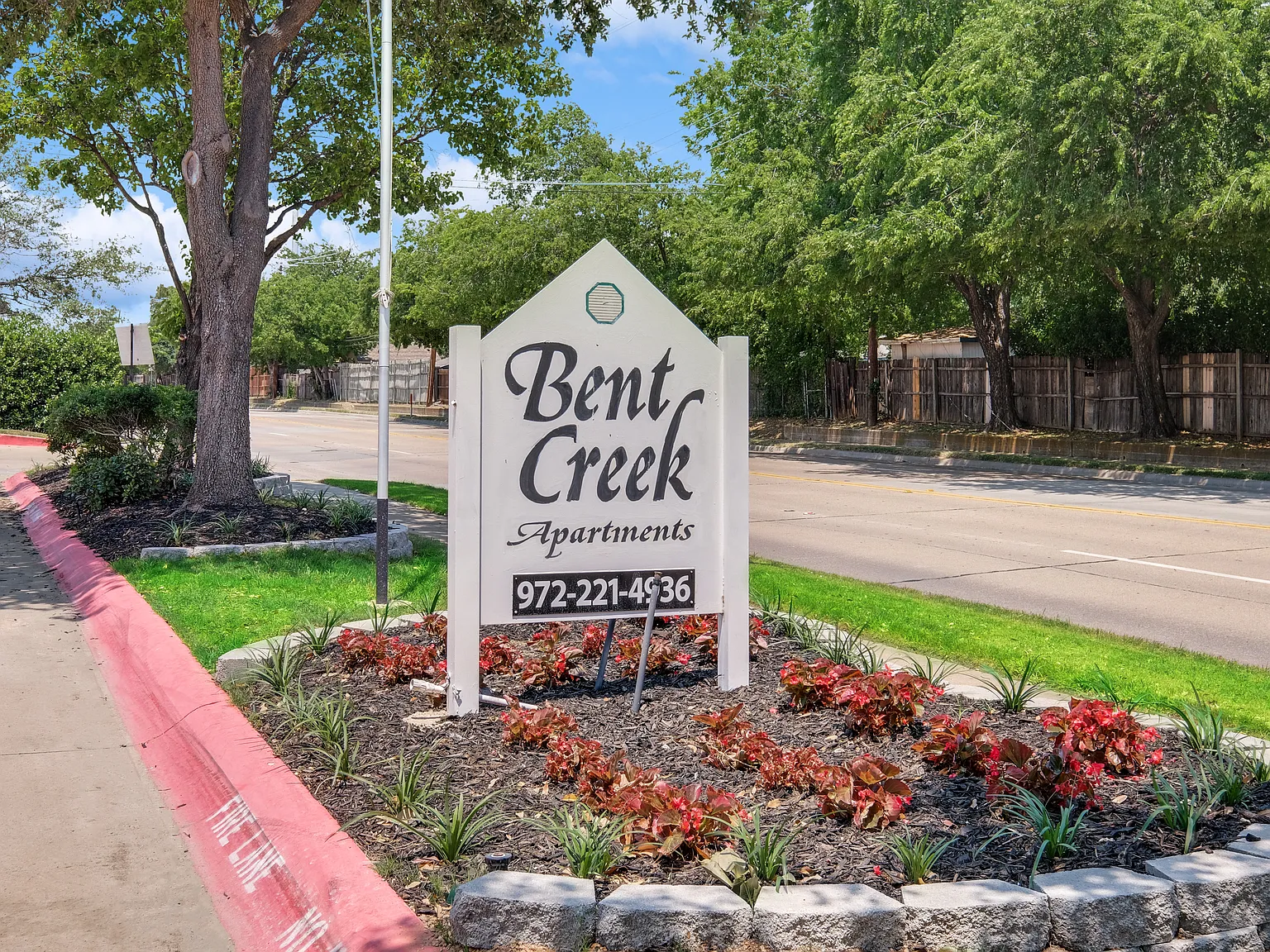 Bent Creek Apartments — Photo 2