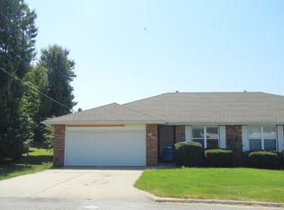 110A W Greenbriar St, Nixa, MO 65714