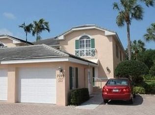 7099 Barrington Cir APT 202, Naples, FL 34108