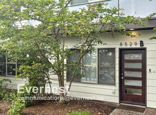 8529 Interlake Ave N #B, Seattle, WA 98103