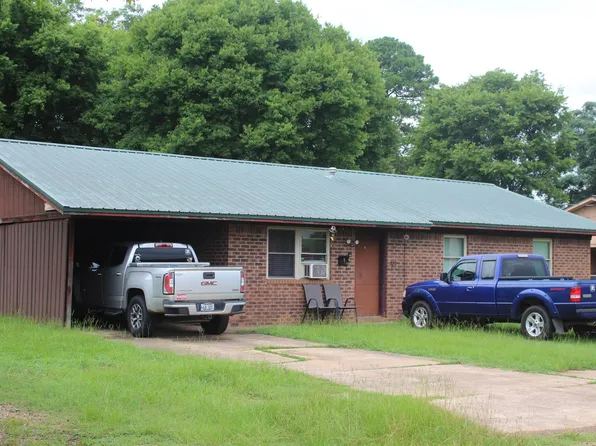 220 S Washington St, Nashville, AR 71852