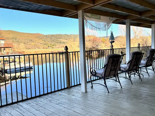 695 Ketch Ct, Clearlake Oaks, CA 95423